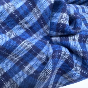 Highland Navy – Flanelle Tartan Coton<b class="prixprod"><br>33€/m</b> – Image 4