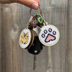 Mini kit point de croix – Faits l’un pour loutre – The Crafty Kit Company (Écosse) – Image 10