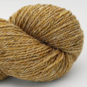 écheveau de laine tweed jaune doré Hey Mama Wolf Beara Franclus Gelb, lumineux et naturel, avec petites touches colorées