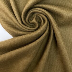 Drap de laine vert lichen, sergé 445 g/m², 150 cm, texture duveteuse, deadstock Italie pour manteaux