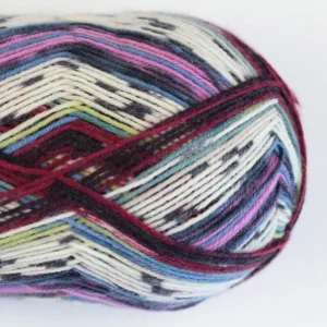 Pelote de laine Arne & Carlos Socks & More 4ply Treungen Color, fil à chaussettes auto-rayant bordeaux rose bleu écru vert tendre et anthracite, chez Atelier Léonie