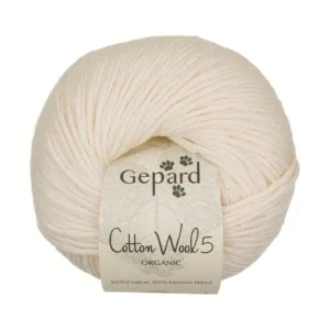 Pelote de laine Gepard CottonWool 5 Organic 101 Cream, fil aran crème en coton biologique et mérinos extrafine, chez Atelier Léonie