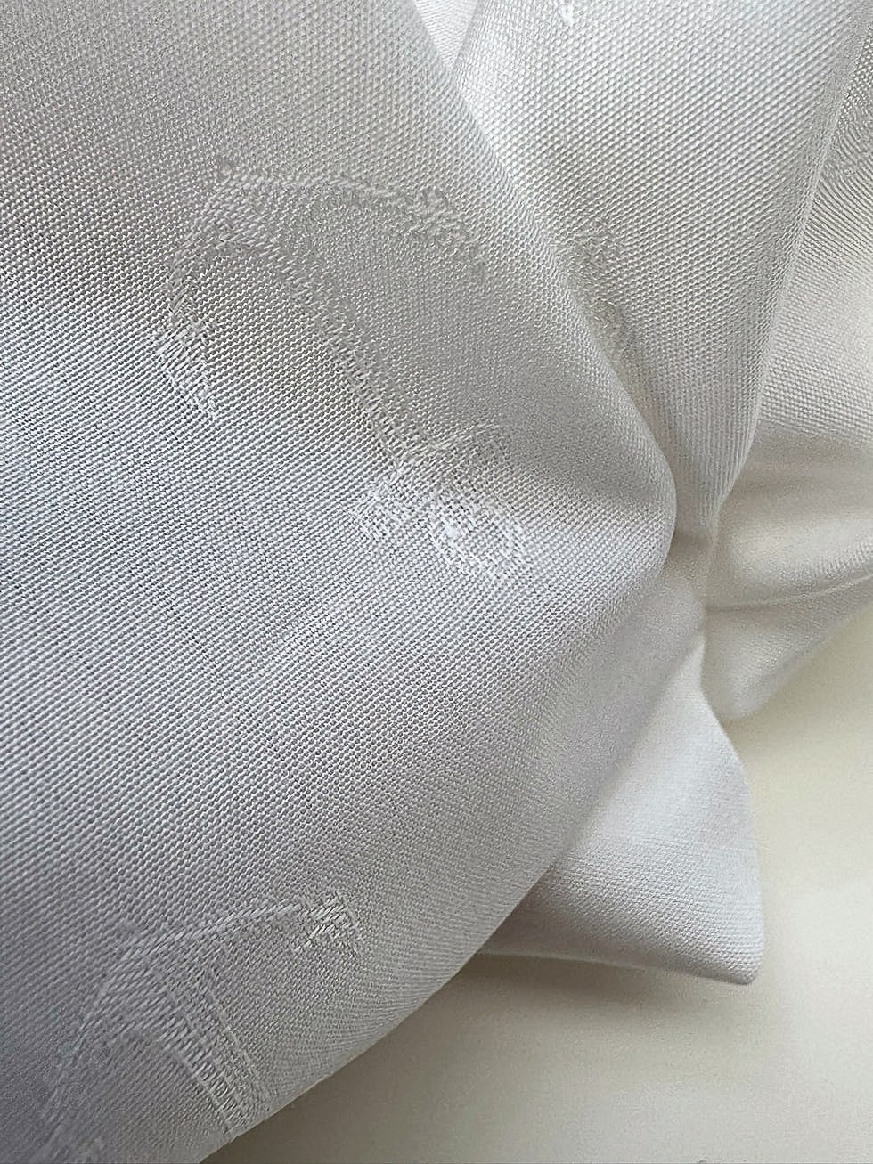 Tissu Coton Jacquard Ancres Écume blanc avec ancres marines ton sur ton pour chemise et blouse