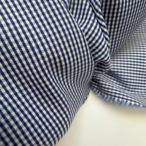 Tissu Popeline Mini Vichy Encre bleu nuit et écru, deadstock italien 100 % coton pour chemise