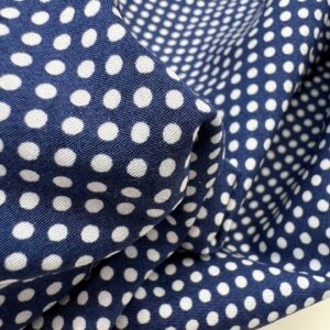Tissu Popeline Pois Marine bleu à pois blancs, deadstock italien 100 % coton pour chemise et blouse