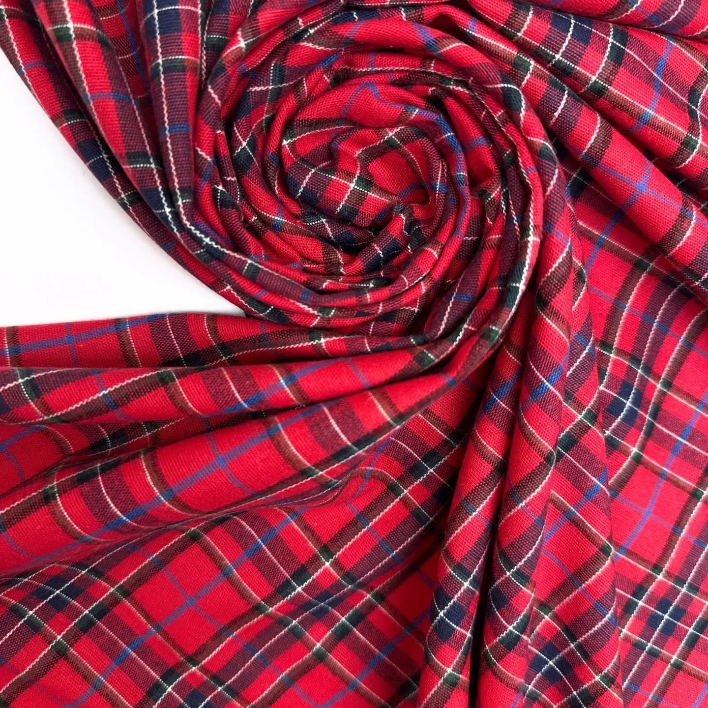 flanelle rouge a carreaux en coton 2430000036255 atelier leonie 01