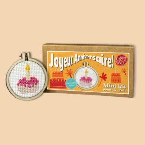 kit point de croix joyeux anniversaire the crafty kit company atelier leonie 01