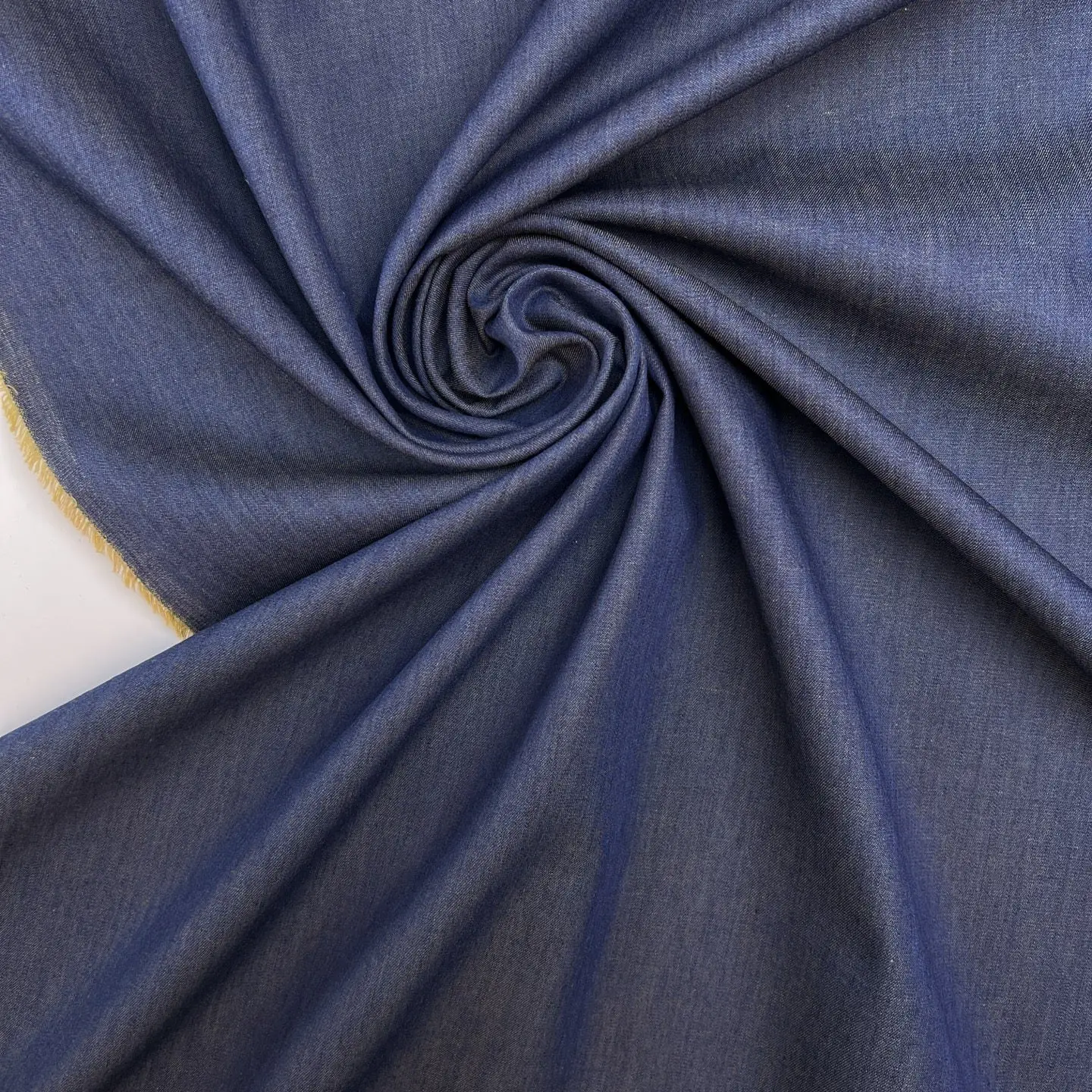 tissu de coton bleu 2430000036248 atelier leonie 01